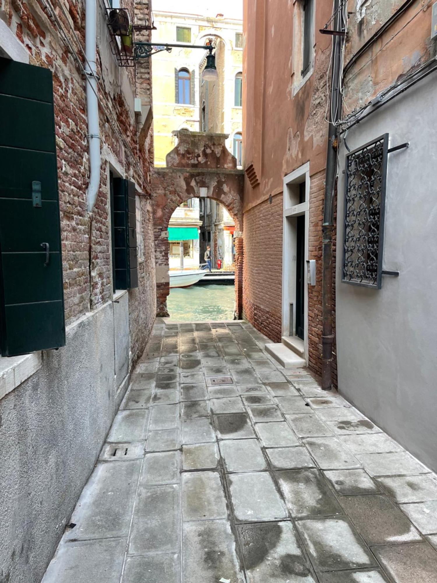 Appartamento Specchiera Venesia Bagian luar foto